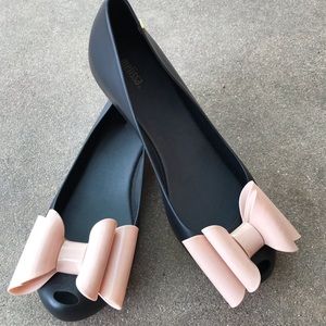 Melissa black ballet flat with blush bow Women’s size 9